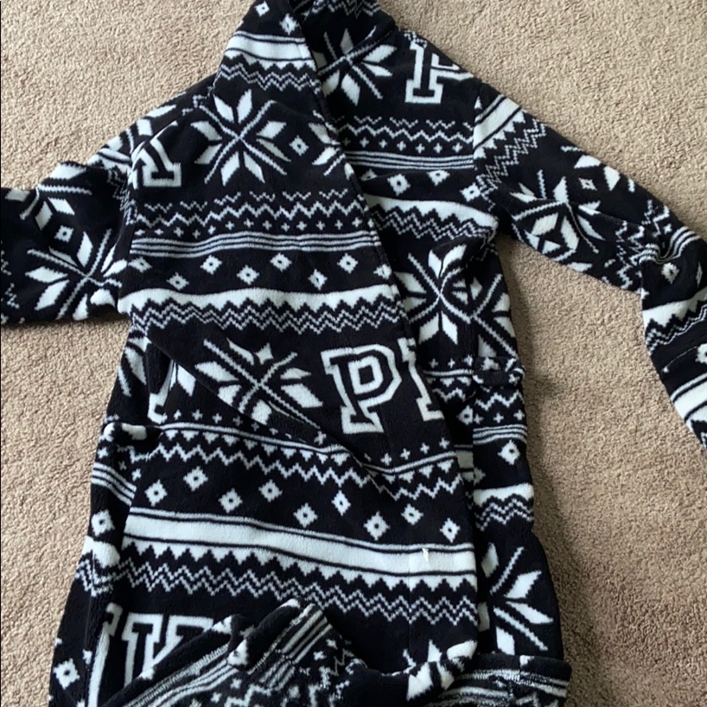 Victoria secret pink robe